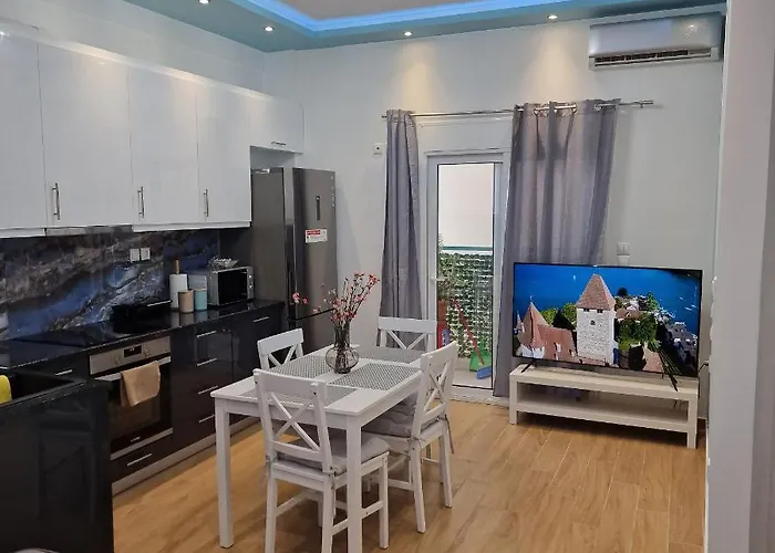 Luxury Apartment Kato Patissia