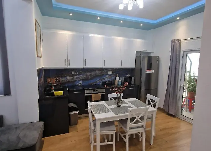 Luxury Apartment Kato Patissia